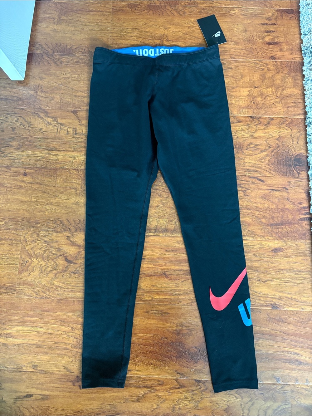Nike Women’s USA Soccer Compression Black Leggings Size M